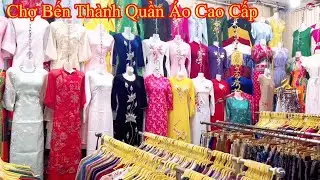 Chợ Bến Thành Rộn Ràng Khách Sắm Quần Áo Tết 