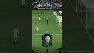 Lingard bullies opponents in 5v5 Rush 🐐 #eafc #eafc25 #fc25 #fut #football #shorts