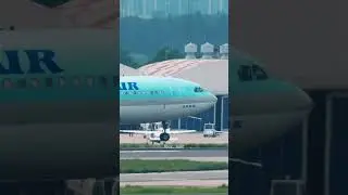 [Korean Air] Airbus A330-323 (HL7586) landing