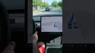 Tesla AI Is Smart: How Tesla Self Driving Handled an Awkward Driving Situation.#tesla #ai  #canada