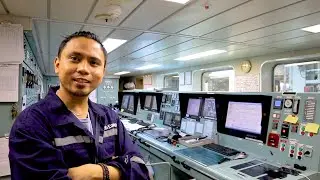 Short Story #04 - The Engine Control Room