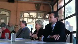 Statehouse candidates Jane Whilden, Tim Moffitt introduce themselves at CIBO forum