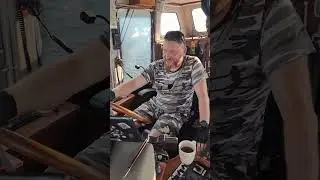 капитан, человек может быть богом?