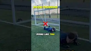 Советы для молодых вратарей: техника нырка #englishfootballer #goalkeeperchallenge #soccer