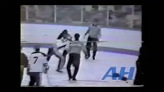 OHL Feb. 1, 1987 Dean Morton,OSH v Mike Arthur,BEL Oshawa Generals Belleville Bulls