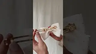 2 fa&ccedil;ons de mettre notre barrette noeud Masha 😍