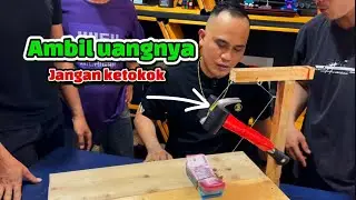 Hanya uang yang boleh dipegang, tidak boleh jatuh tokoknya