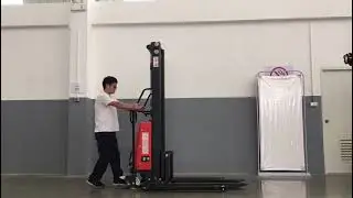 1.5T Stacker: Professional Lifting Efficiency for Your Warehouse