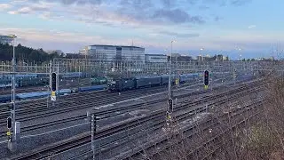 SJ Uppsalapendeln och Arlanda Express m&ouml;ts i Tomteboda