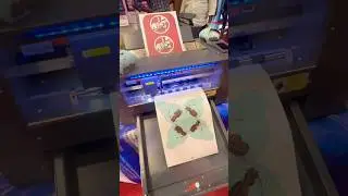 Auto cutting machine for paper designs
