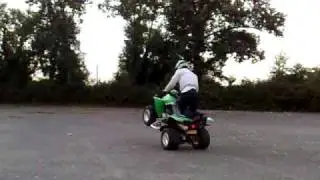 Stuntquad Style : Stunt en Kymco KXR 250
