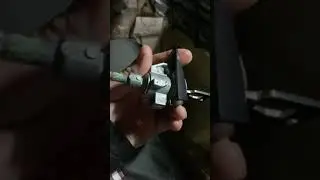 2016+ Honda Civic key code location