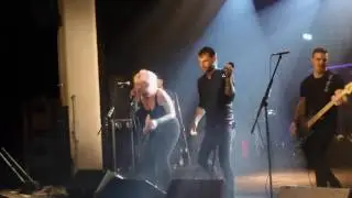 Unantastbar -  für immer (3.12.2016 in Magdeburg mit Kerry Bomb)