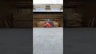 Kiln loading #kiln #dryer #board #drying #sawmill #woodworking #loading #forklift #oakwood #wood