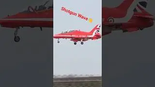 Final Red Arrows Training of 2025 18 December #redarrows #rafwaddington #christmas #holiday  #uk #1k