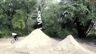 Vans  Kill the Line presented by MAsters of Dirt troyan edit