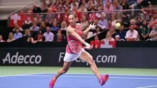 Highlights: Viktorija Golubic (SUI) v Barbora Strycova (CZE)