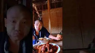 မှည့်ကြီးကိုအားပေးကြပါအုံးလို့