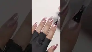 Glass cat eye nails🤍💖 #nails #nailart #naildesign #nail #cateye #pinky