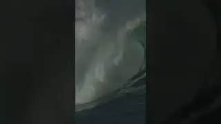 Waimea Bay Shorebreak Waves #short #shortsvideo #shorts