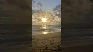 Жизнь на пляже Хако