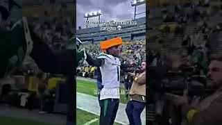 Sauce Gardner steals cheesehead and taunts Packers fans🧀😹#shorts