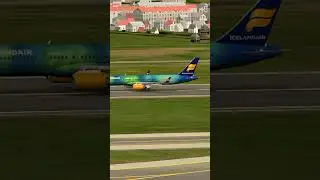 Iceland Air Boeing 757 Aurora Livery Landing #game