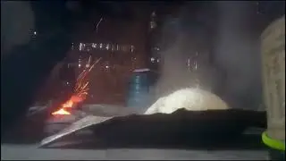 Маленький Сомджай ел рис с карри из крысиного мяса.