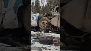 Разрушенный эвакуатор. Часть 2. Начинаем его разбирать.