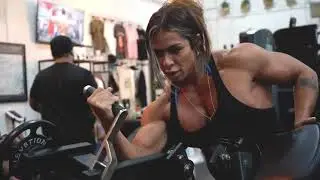 She has a monter body of steel  #motivation #fitnessmotivation #fbb #fafafitness #bodybuilding