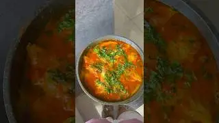 Life saving omelette curry | Ekdum kam masala aur jhatpat banne wala curry #shorts #youtubeshorts