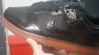 First look at Dunk Low Velvet Brown & Black !! Quick Unboxing!!