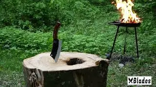 Satar Angus, Bucatarie & Camping, Finisaj Hammered, Otel 4Cr13Mov, Maner Lemn Red Sandalwood, 26 cm