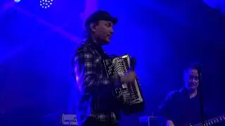 Kolmas Nainen - Lautalla - 4.12.2021 Aino Areena J&auml;rvenp&auml;&auml;