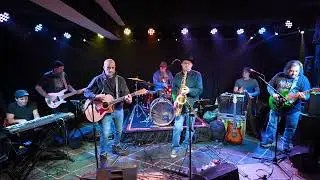 Lavawell's Ioakim Petridis playing - The Rising (original) @ Sugar Hollow Taproom