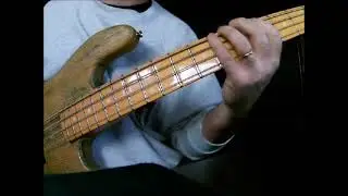 Fast blues in F bass solo