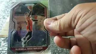 Kobe Bryant sa NBA Cards Repack sa Shopee.