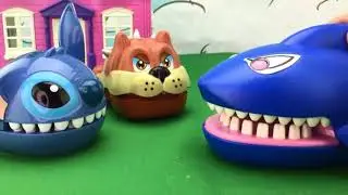Shark vs Don't take Buster's Bones Toys Dinasour Toy