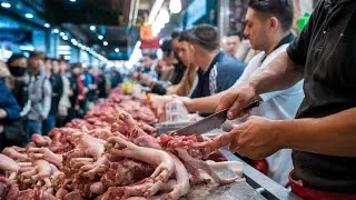 Man Amazingly Peeling Beef Trotters With His Cutting Skills