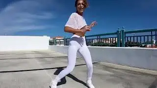 Hot Girls Shuffle Dancing - His Latest Flame Remix