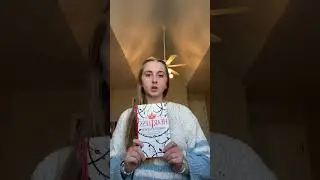 notice anything different about me? comment😝 #book #reader #booktube #real #heartless #marissameyer