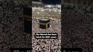 Before that, other colours were used, like white, green and others too #kiswah#kaaba #black