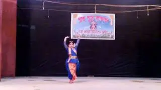 Akash Jure Suninu Oi Baje | Performance by- Barbie | Rabindra Nritya| #dance #rabindranath #viral 