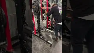 Another way I work my calf&rsquo;s. There&rsquo;s a study saying bigger calf muscles longer life expectancy.