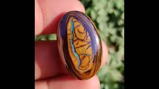 Opale Boulder Koroit, Queensland 🌊 Charlie's Gems