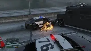 GTA 5: Epic Police Chase And Causing Chaos 8!