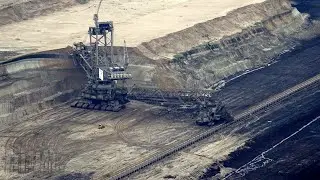 Case Study - Coal mining financial model for an equity raise using Modano