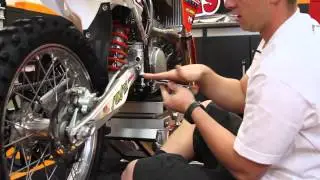 Как снять задний амортизатор KTM — TransWorld Motocross