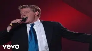 Bill & Gloria Gaither - I Believe in a Hill Called Mount Calvary [Live] ft. Gaither Vocal Band