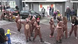 Carnavalsoptocht in Beek  deel 4 06-03-2016